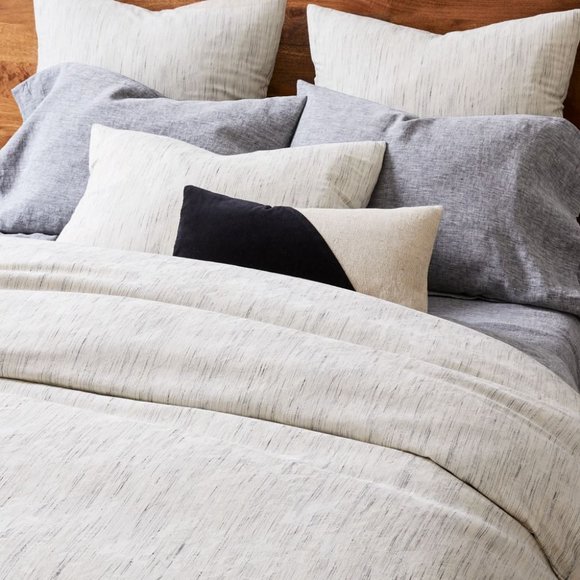 West Elm Other - West Elm Washed Melange Jacquard Shams Two Piece Set Pillow Covers White 20 x 26